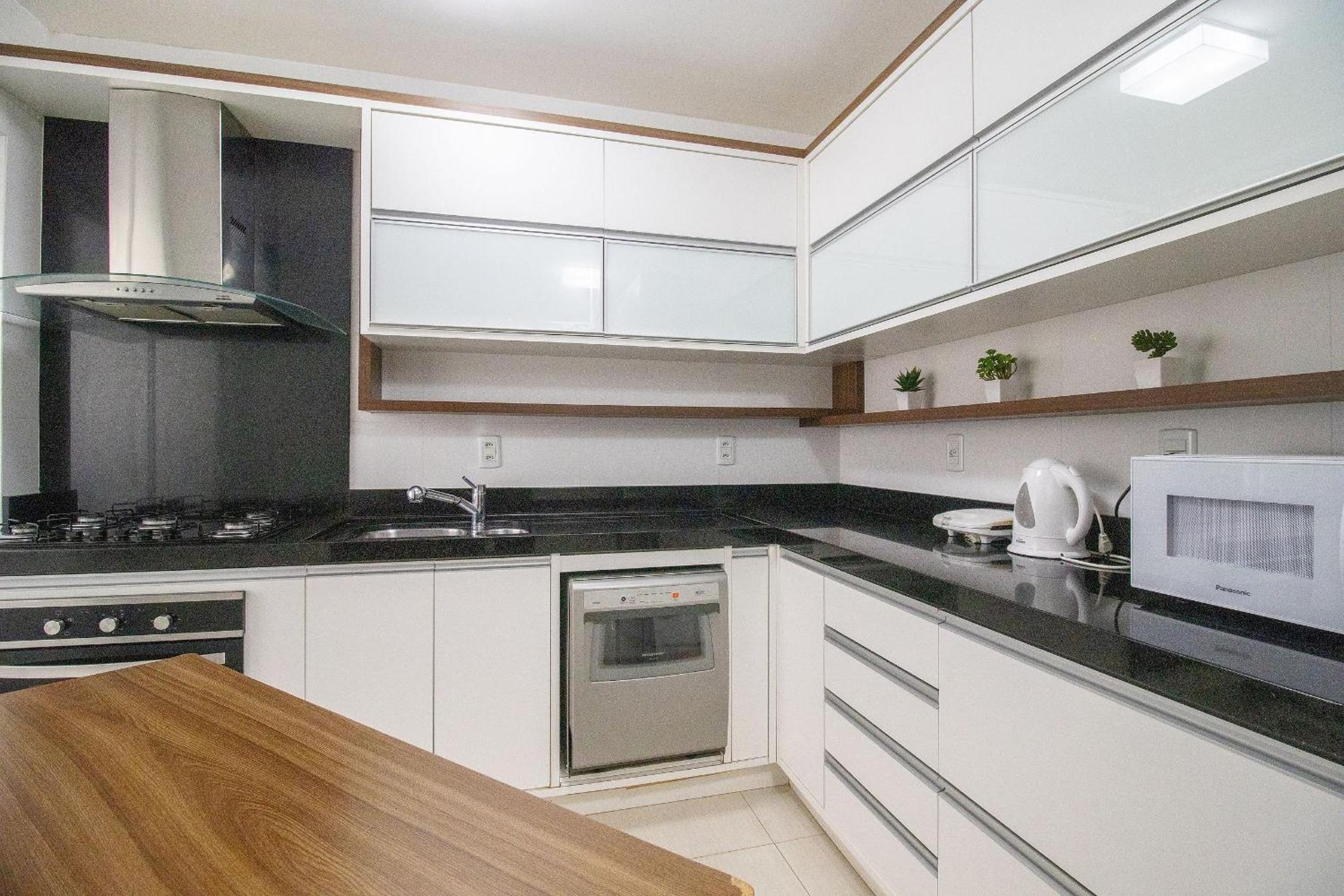 Apartamento BK81 - 3 Dorm, Linda Mobília, Climatizado, 2 Garagens, Wi-Fi Balneário Camboriú Exterior foto
